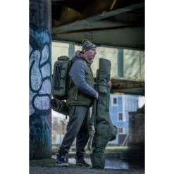 Trakker NXG 3 Rod 13ft Padded Sleeve -Angeln Discounter Trakker NXG Luggage Lifestyle Shoot Feb 044 550x550h